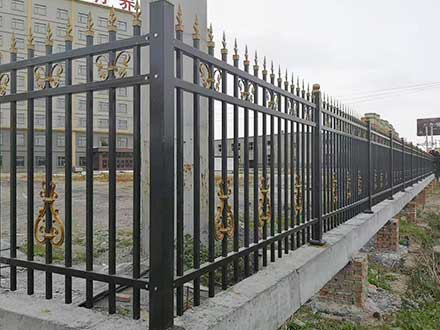 从消费者的角度谈吉林哈尔滨锌钢护栏